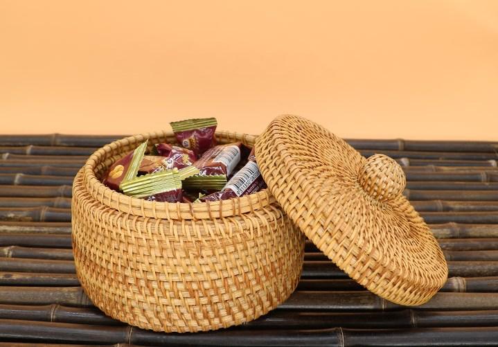 Handmade Storage Basket, Rustic Basket, Woven Basket with Cover, Home Decor
