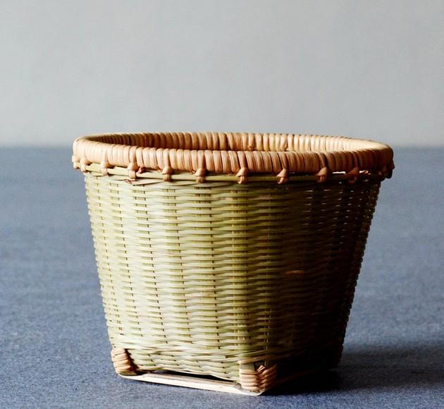 Natural Bamboo Basket, Rustic Basket, Hand Woven Snacks Basket, Round Decorative Basket