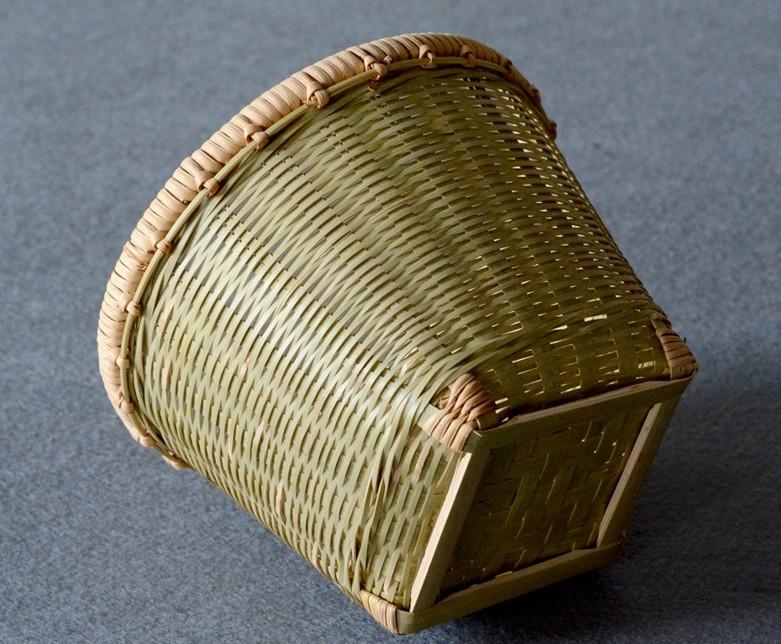Natural Bamboo Basket, Rustic Basket, Hand Woven Snacks Basket, Round Decorative Basket