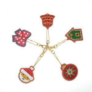 5pcs Christmas DIY Full Drill Special Shaped Diamond Keychain ktclubs.com