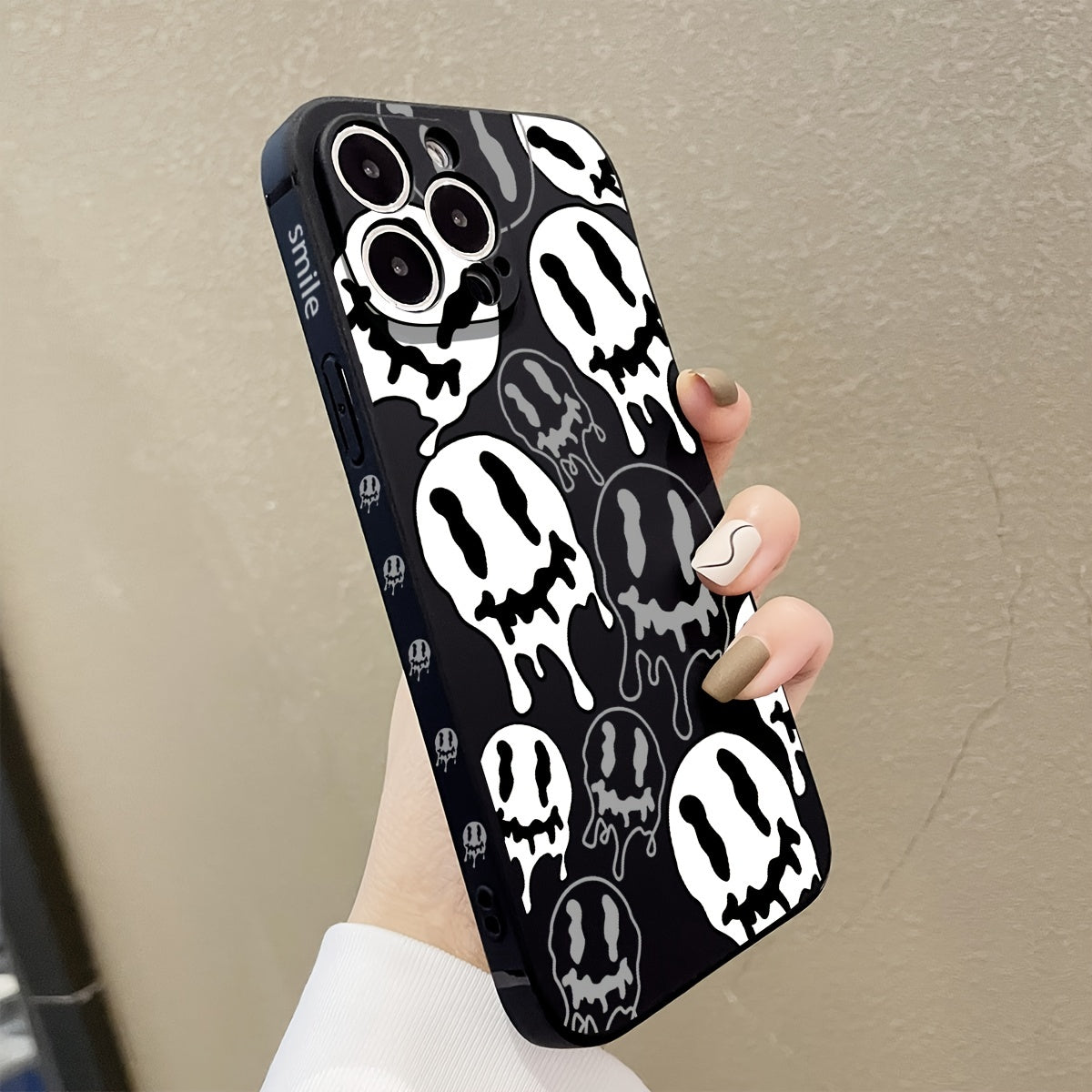 Cool Smile From Soft Glue Following From Terror Phone Case