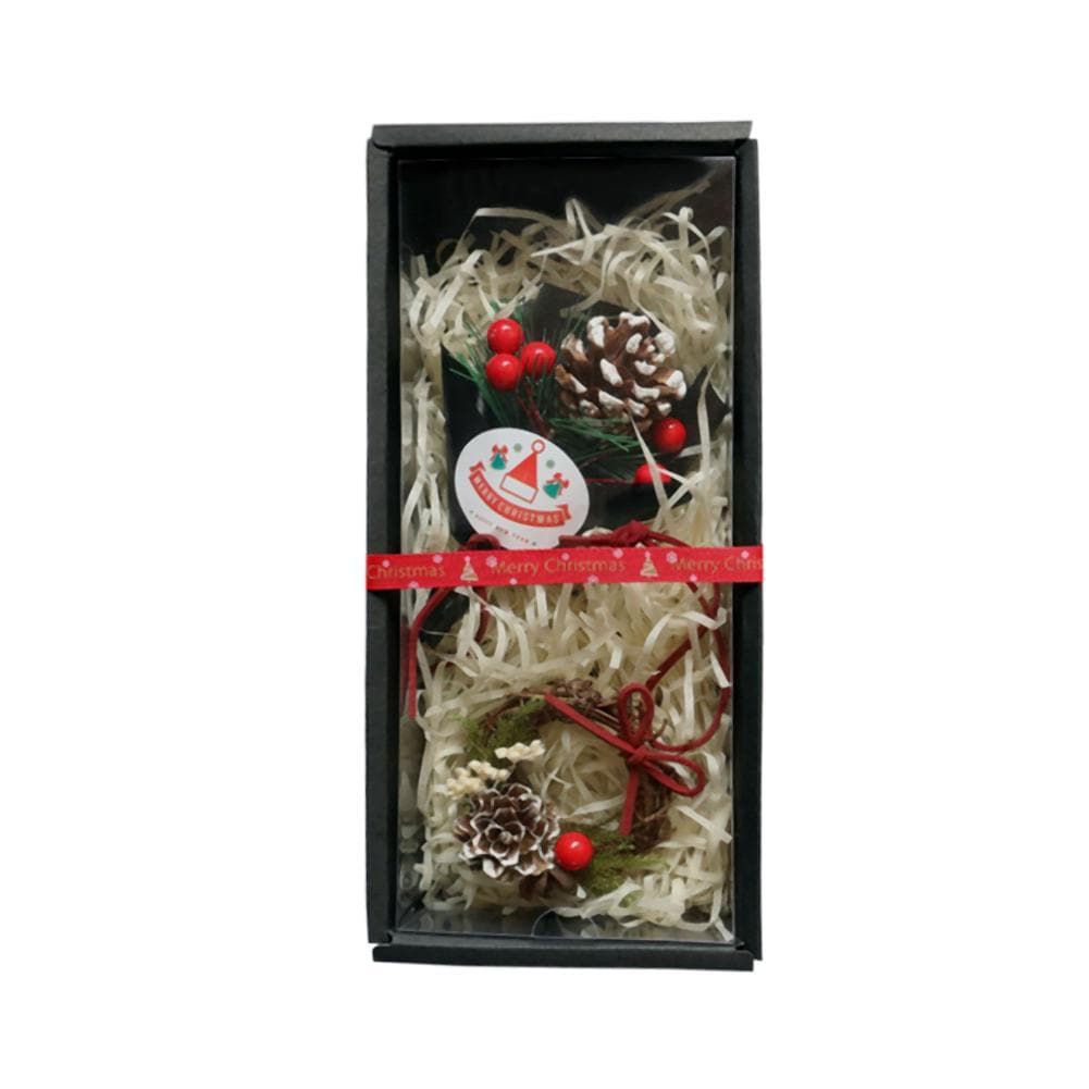 Christmas Gift Box Bouquet Dried Flowers Pine Cone Nut Wreath Garland Decor ktclubs.com
