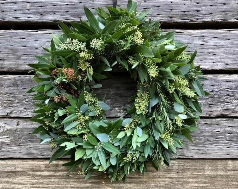 FRESH Eucalyptus seeded Bay leaf Rosemary wreath Advent Fragrant decor fall autumn Thanksgiving Christmas wreath front door Hanukkah ktclubs.com