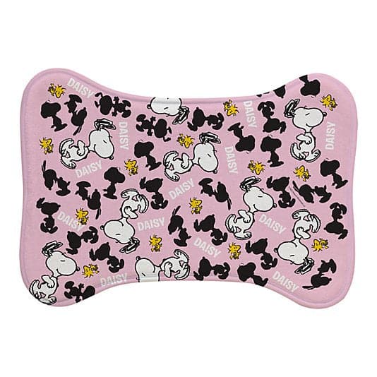 PEANUTS® Snoopy™ Happy Dance Pet Feeding Mat ktclubs.com