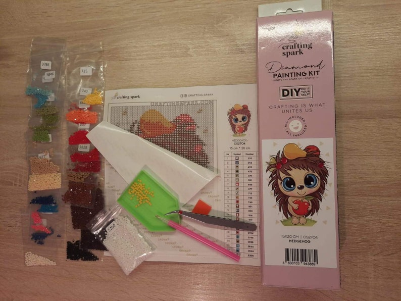 Winter House Diamond painting set by Wizardi. Christmas City Diamond Art Beginner kit. Diamond painting kit Cs2719