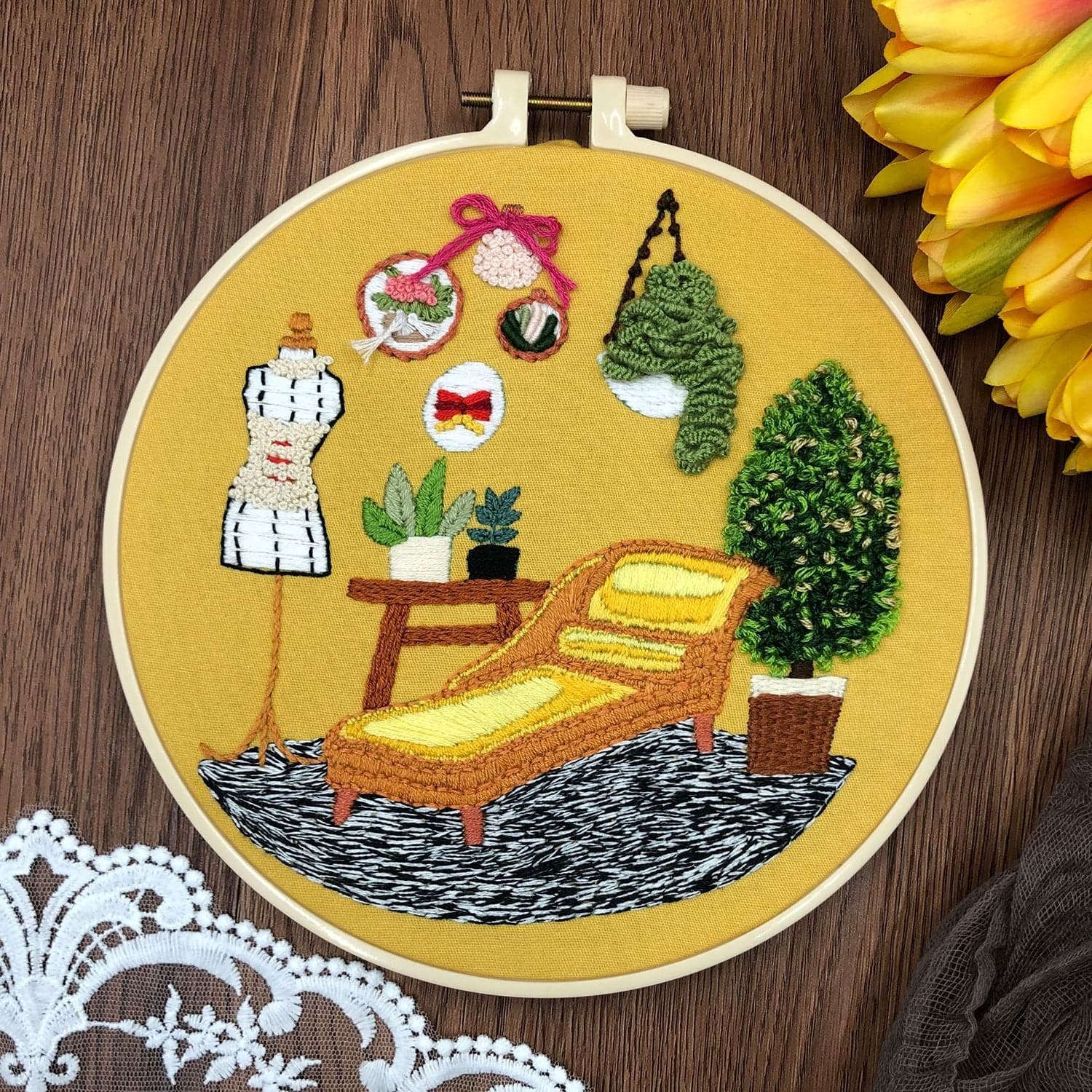 "A corner of the family" - Embroidery ktclubs.com