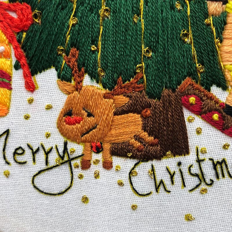 Christmas tree-embroidery ktclubs.com