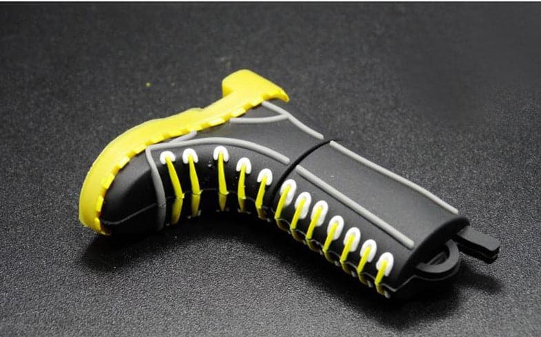 Customized soft plastic shoes-USB flash drive ktclubs.com