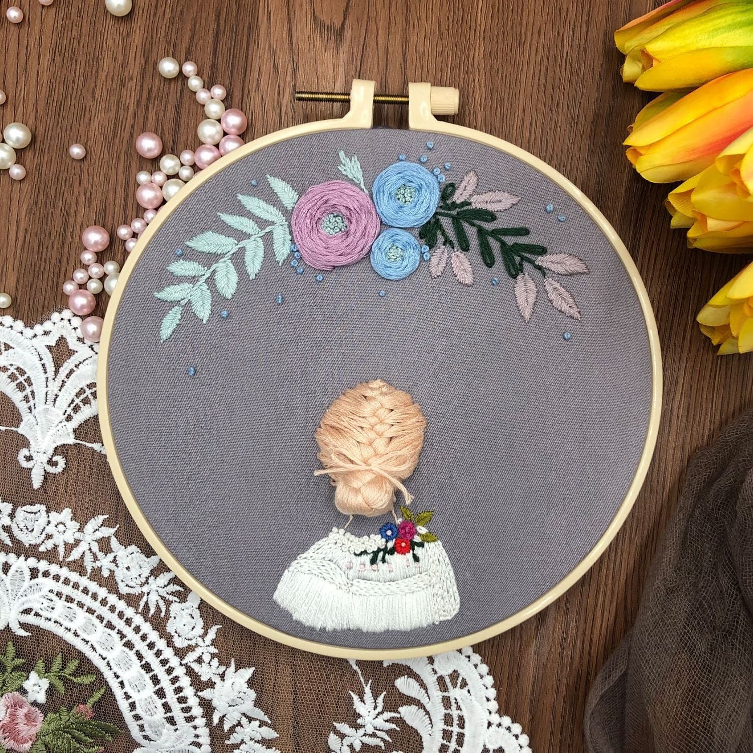 Girl with flowers-Embroidery ktclubs.com