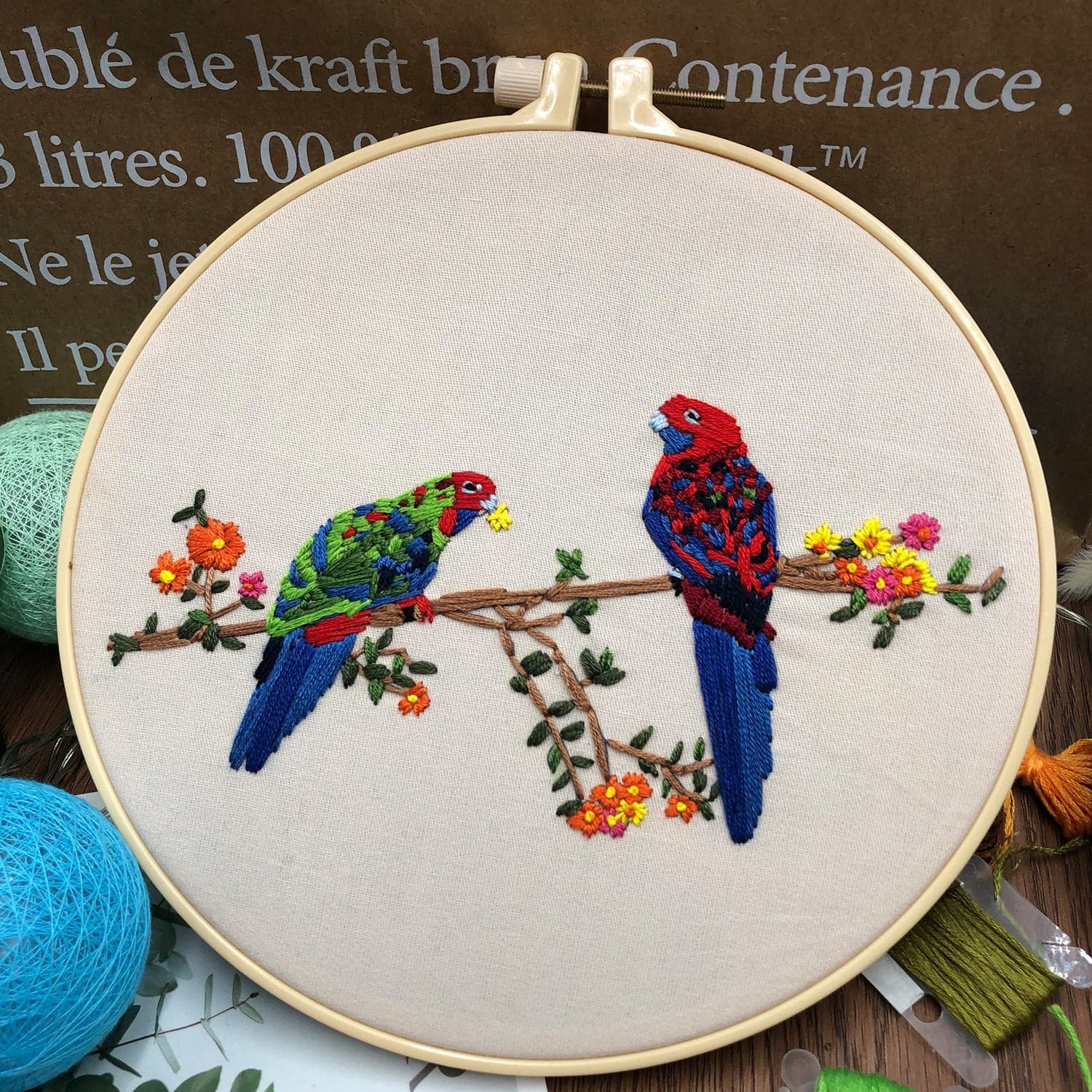 Parrot-embroidery ktclubs.com