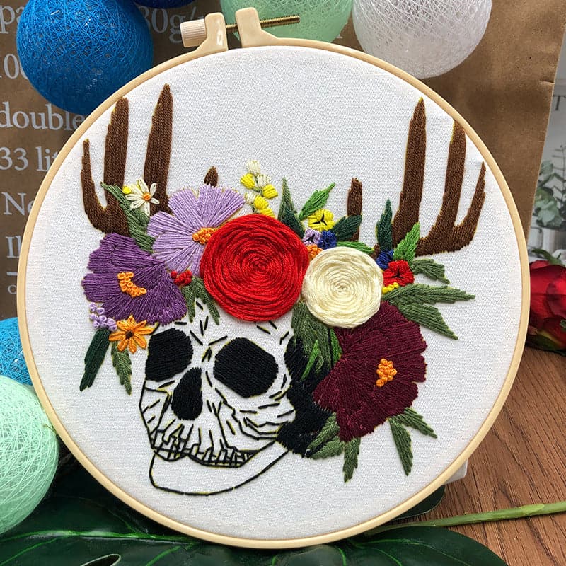 Pumpkin skull-embroidery ktclubs.com